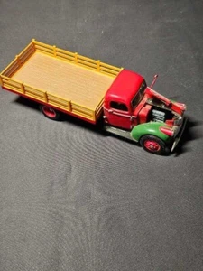 Chevrolet Flatbed Work Truck 1941 Replica Red & Green Die Cast 1:32 No Box NOS - Picture 1 of 2