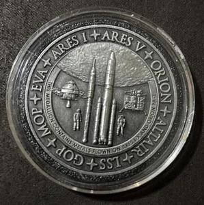 2010 NASA CONSTELLATION MEDALLION - CONTAINS METALS FLOWN IN SPACE ARIES ORION - Picture 1 of 3