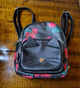 Betsy Johnson Cat Red Roses Mini Backpack Kitty BETSY JOHNSON XOX Purse Read - Picture 1 of 15