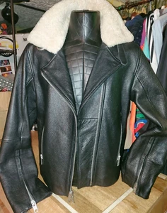 NUEVA Chaqueta de Moto de Cuero Negra Hecha y Hecha a Mano para Hombres Talla PEQUEÑA Levis/Doble ITALIA - Imagen 1 de 23