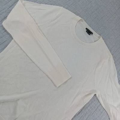 Theory Crew Neck Pullover Sweater Regal Wool Ivory M Minimalist Luxury Classic - Image 1 of 4