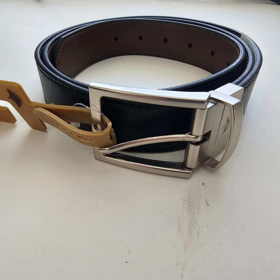 Dockers Reversible Men's Belt Size XL (42-44) WITH TAGS