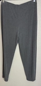 Chicos Travelers Womens 2 Short US Large Grey Slinky Pants Career Travel Preppy - Picture 1 of 11