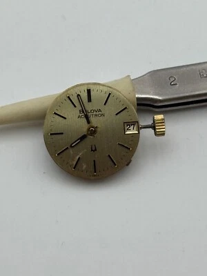 Movimiento Bulova 2302 Movimiento Accutron Foto 1 de 3