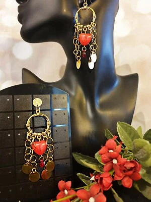 Creolen- Ohrringe, mit Howlith Herzen und goldene Plättchen - Bild 1 von 3