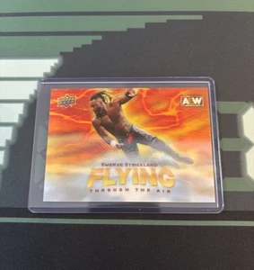 2024 Upper Deck AEW Wrestling Swerve Strickland Flying Through The Air 1:52 Pack - Bild 1 von 2