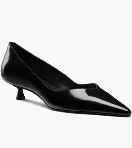 Stuart Weitzman Women's Eva 35 Pointed Toe Pump 9B - Picture 1 of 10