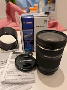 Olympus M.Zuiko Digital ED EZ-M4015 R 40-150 mm F/4.0-5.6 (Schwarz) - Bild 1 von 5