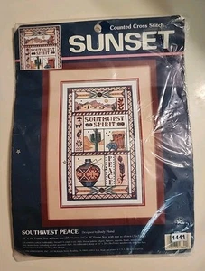 Punto de cruz contado Sunset SOUTHWEST PEACE #13622 NUEVO pero la envoltura de plástico está rota - Imagen 1 de 8