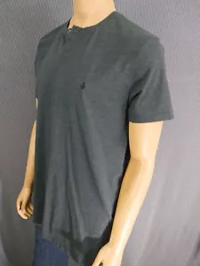 Polo in pietra VOLCOM da uomo XL grigio scuro SS morbida 100% cotone casual surfer - Foto 1 di 9