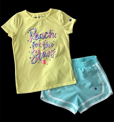 Champion 女孩 5 码运动 2 件套黄色 T 恤和蓝色短裤二手状况完好 — 第 1/4 张图片
