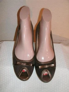Sofft Brown And Metallic Bronze Leather Classic Peeptoe Pumps Shoes  Size 8.5  M - Picture 1 of 1