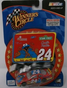 Winner's Circle Jeff Gordon #24 1:64 Sesame St Cookie Monster #21529 - Picture 1 of 3