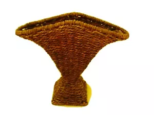 CESTA DE FLORES DE YUTE TEJIDA VINTAGE - HIERRO FORJADO REFORZADO INTERIOR - TAPA ACAMPANADA - - Imagen 1 de 4