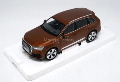 AR Minichamps 1:18 Audi Q7 SUV Diecast Model Car gift Brown/Orange/Blue/White - Image 1 of 4
