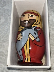 🎁NEW Bits and Pieces Nesting Holy Family Doll Set of 5 Hand Painted🎁 - Picture 1 of 7