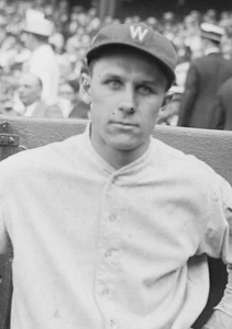 OSSIE BLUEGE (1900-85) Senators 3B/Mgr/Coach/Exec 3x5 Laid to Custom 11x14 Mat! - Picture 1 of 4