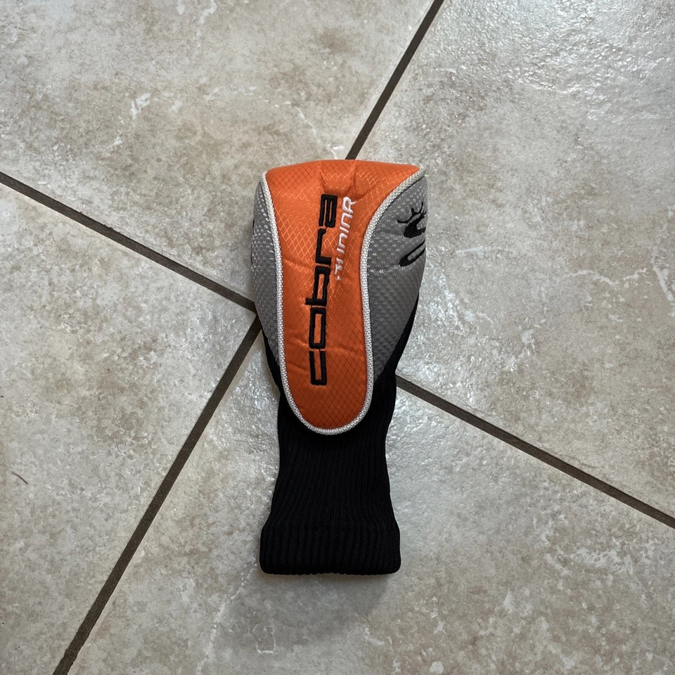 COBRA JR FAIRWAY MADERA CUBIERTA NEGRA - NARANJA - PLATEADA Foto 1 de 1