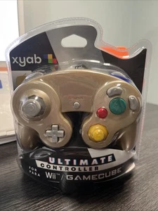 Gold Nintendo GameCube / Wii Controller  , BRAND NEW - Picture 1 of 2
