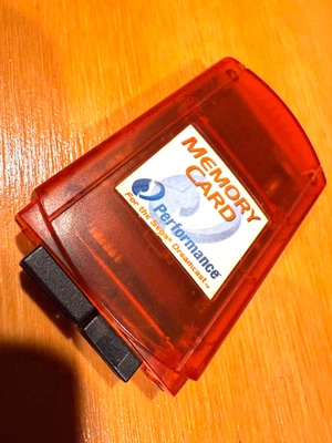 Tarjeta de memoria Sega Dreamcast de Performance roja transparente de terceros sin probar Foto 1 de 2
