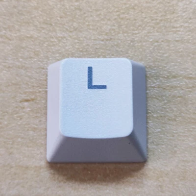 White Single keycap for DELL Alienware AW420K Mechanical Gaming Keyboard - Image 1 of 4