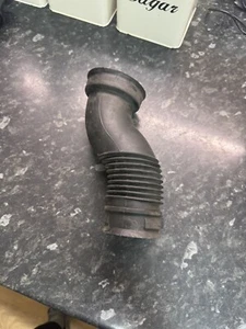 TUBO DE ADMISIÓN DE AIRE INFERIOR VAUXHALL ASTRA H MK5 Z18XER 90531007 AIRBOX TUBO YSS21 - Imagen 1 de 4