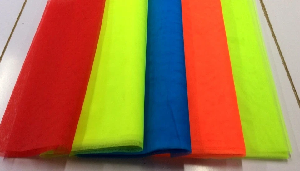 TELA TUTÚ DE TUL DE RED DE NAILON: $3,50 P/M: ELECCIÓN DE 5 COLORES Foto 1 de 1