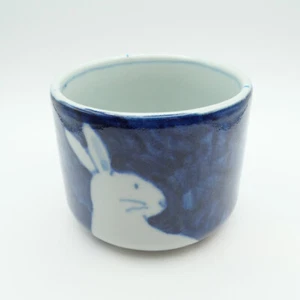Cup Japanese pottery Rabbit φ9.5cm Hand painted - Foto 1 di 8