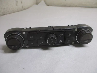 GMC Acadia Sierra 3500 Automatic Climate AC Heater Temperature Control OEM LKQ - Image 1 of 4