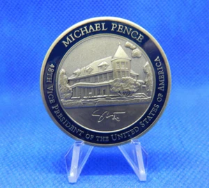 MICHAEL "MIKE" PENCE VICE PRESIDENT OF THE UNITED STATES ~ 1.75" CHALLENGE COIN - Picture 1 of 6