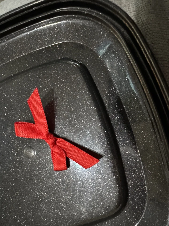 Mini Satin Ribbon Bows Small 3cm Wide Pre-Tied Crafts Wedding Cards Sewing Baby - Image 1 of 1