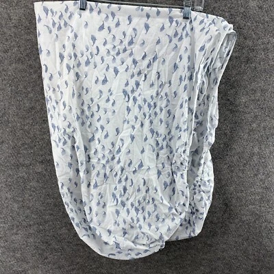 Sábana cuna Pottery Barn Kids Mermaids Cove algodón orgánico estampado de peces blancos Foto 1 de 4