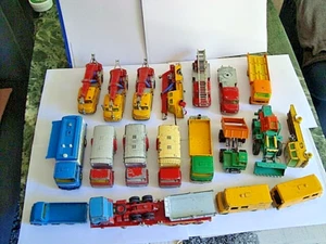 SIKU ---- LKW BAGGER USW BASTELKONVOLUT JUNKYARD SCHROTTPLATZ - Bild 1 von 8