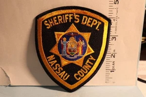 police patch  NASSAU COUNTU SHERIFF NEW YORK - Picture 1 of 1