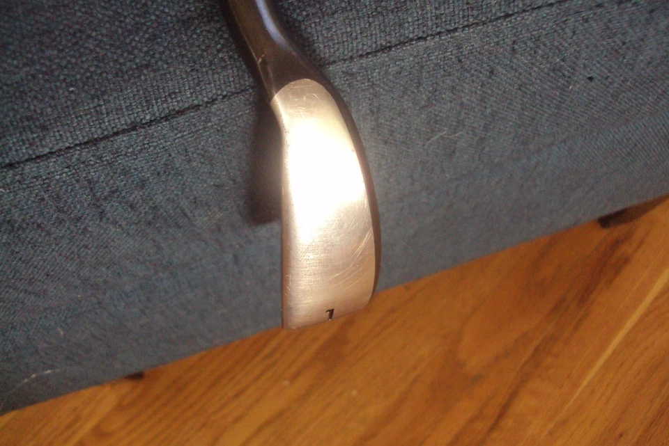 Bombtech 3.0 1 iron steel stiff 39.75" midsize grip - Image 1 of 4