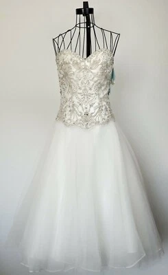 Mori Lee By Madeline Gardner $1000. Ivory Bridal Wedding Dress Sweetheart Size 8 - Image 1 of 4