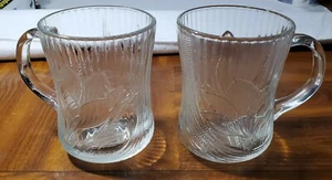 Arcoroc France Canterbury Crocus Mugs Glass Coffee Tea Cups 4” tall Set of 2 EUC - Picture 1 of 9