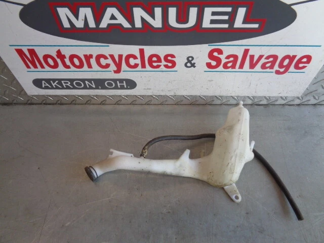 Honda CB500F 2013 botella de desbordamiento de refrigerante solo 2 k millas Foto 1 de 1