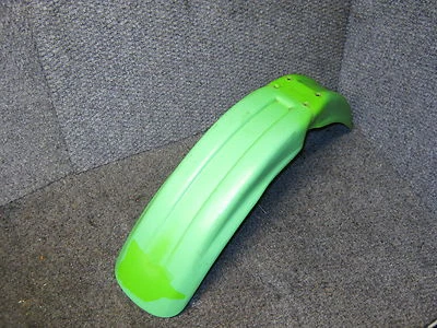 KAWASAKI MAIER FRONT FENDER 1983-2004 KX60 KX 60 RACE 2-STROKE MINI CYCLE  MUD - Изображение 1 из 4