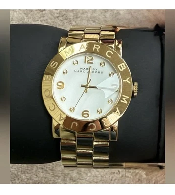 Reloj para mujer Marc Jacobs Amy tono dorado esfera blanca. MBM 3056 Foto 1 de 4
