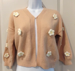 WOMEN'S, HAZEL MOON, TAN SWEATER WITH FLORAL ACCENTS, NEW, MEDIUM - Picture 1 of 16