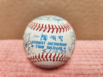 VTG 1983 Blue Jays TEAM AUTOGRAPHED BALL ROALB w/ 26 Signatures "DiMag" ESTATE - Image 1 of 4