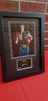 CONTEMPORARY RICKY HATTON FRAMED SIGNED PHOTOGRAPH - Image 1 of 4