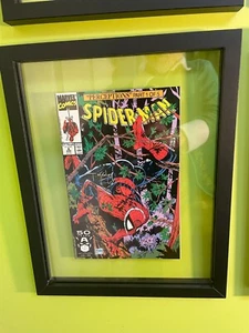 Marvel's Spider-Man #8 Signed by Todd McFarlane SILVER SHARPIE CRISP SIGNATURE! - Picture 1 of 3