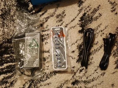 Anker USB 3.0 9-Port Hub + 5V 2.1A Smart Charging Port with 12V 5A Power Adapter - Image 1 of 4