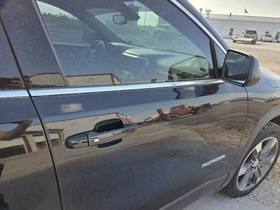 Puerta delantera derecha pasajero SLE compatible con 17-23 ACADIA 3583057 Foto 1 de 4