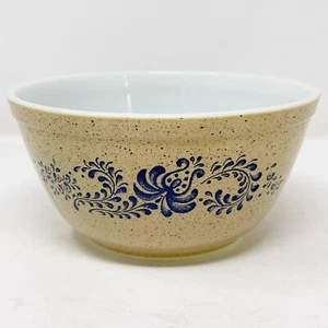 Vintage Pyrex Homestead Nesting Mixing Bowl Beige & Blue Floral #402 1.5L - Picture 1 of 5
