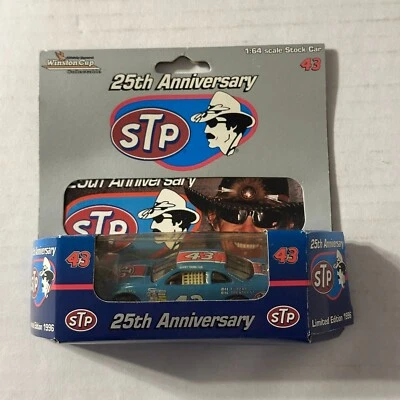 NASCAR Bobby Hamilton #43 STP Petty 25 aniversario Pontiac 96 1/64 acción Foto 1 de 4