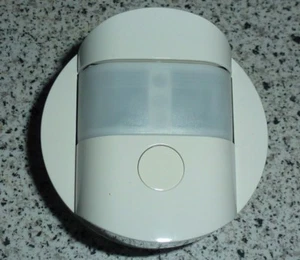 Berker Bewegungsmelder 85341139   Neu in OVP   Keine Versandkosten - Bild 1 von 1