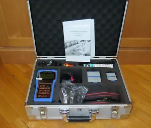 CAM-3000H Digitales Hand-Ultraschall-Durchflussmessgerät mit Wandlern & Zubehör - Bild 1 von 6